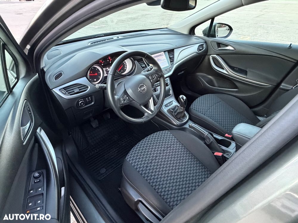 Opel Astra 1.6 D Start/Stop Dynamic - 19