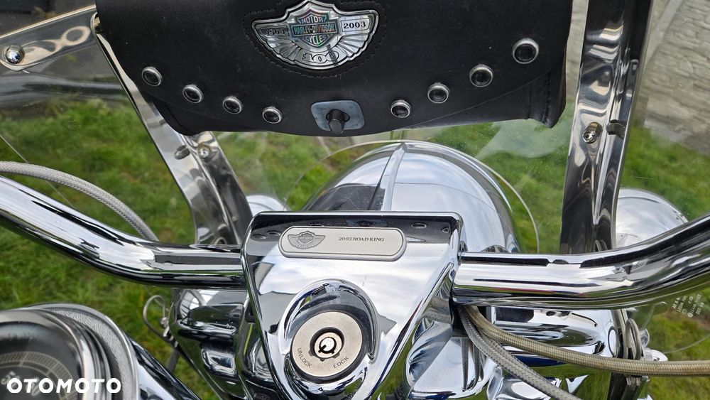 Harley-Davidson Touring Road King - 13