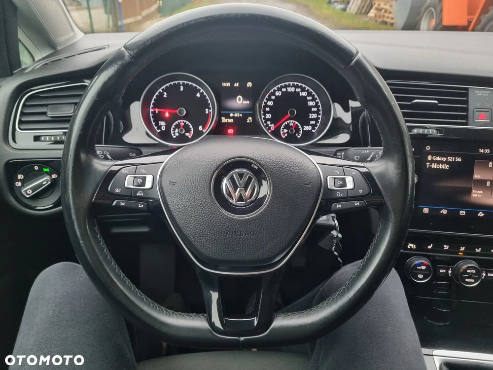 Volkswagen Golf ver-2-0-tdi-join - 12