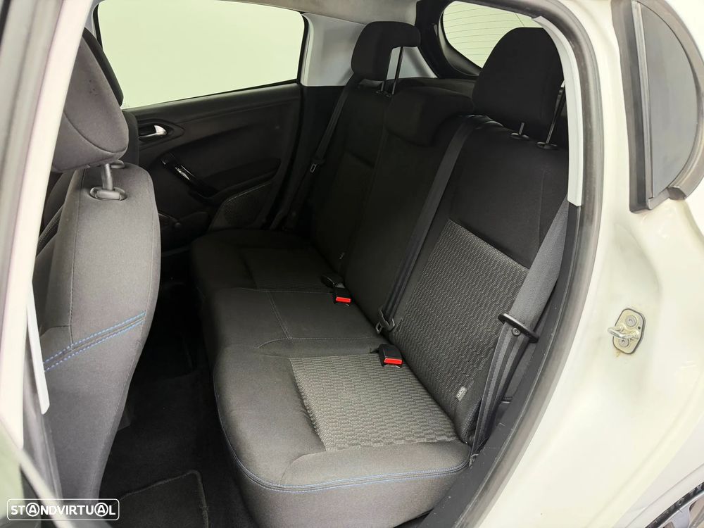 Peugeot 208 1.2 PureTech Style - 10