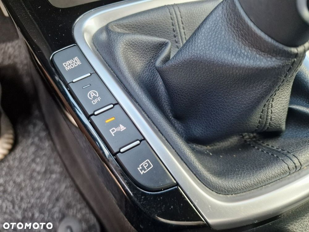 Kia XCeed 1.5 T-GDI Business Line - 39