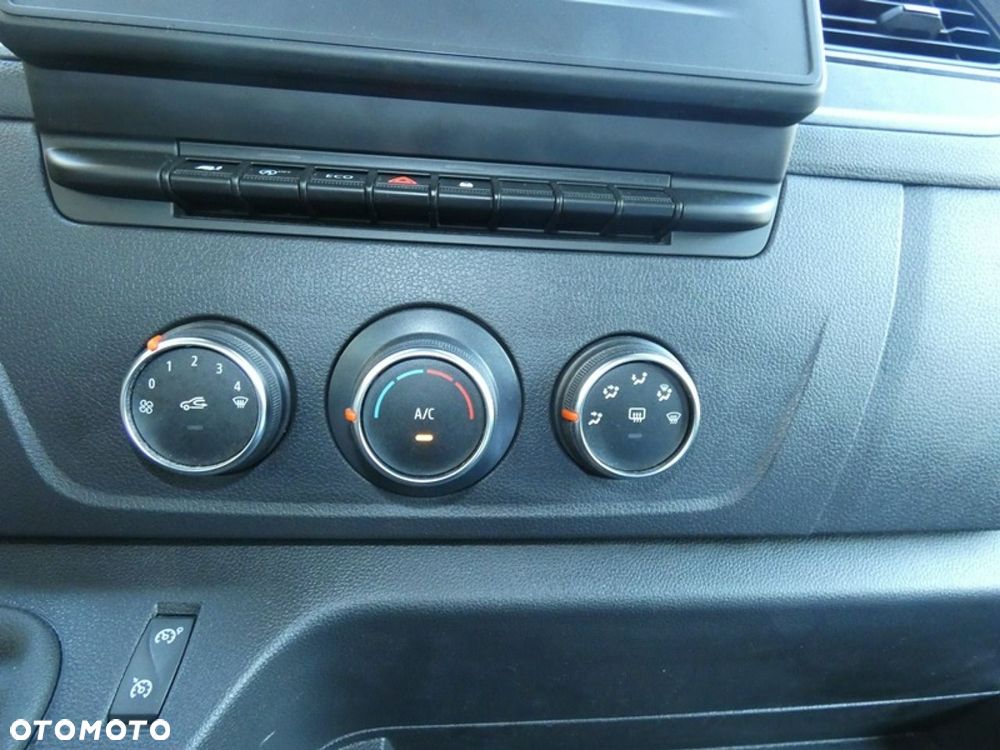Renault Master - 17