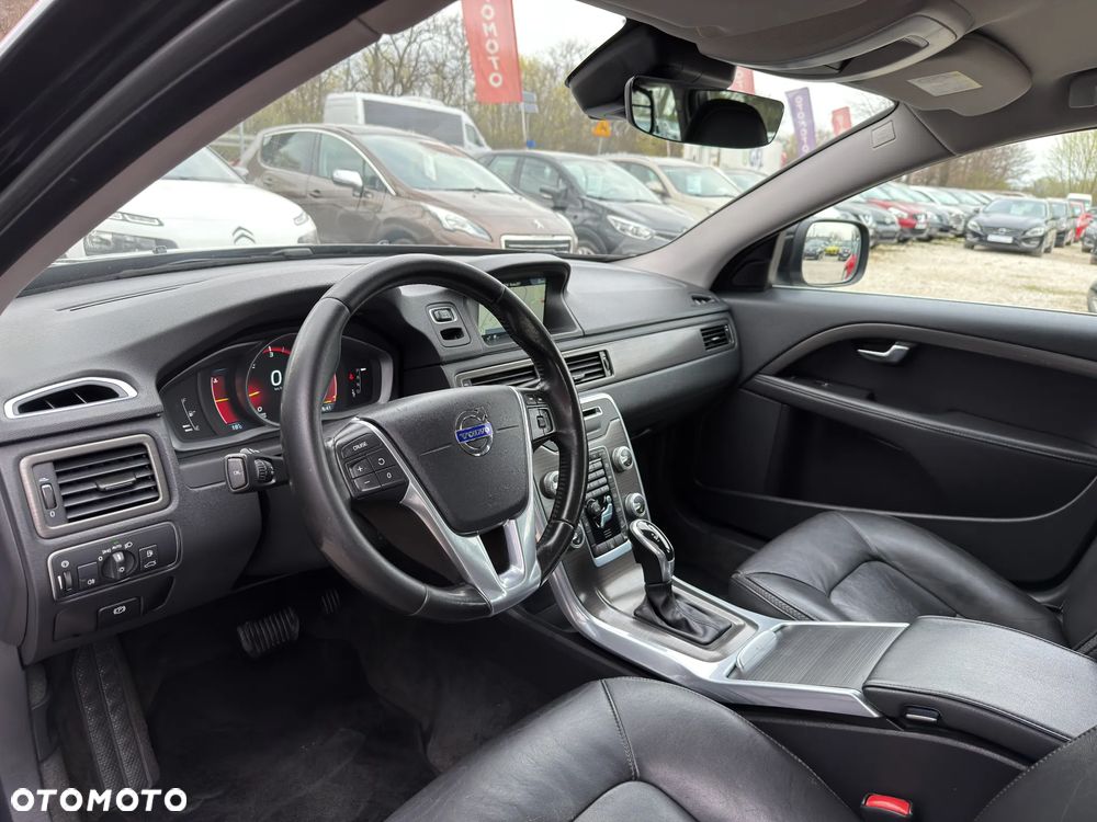 Volvo XC 70 ver-d4-drive--e-dynamic-momentum - 7