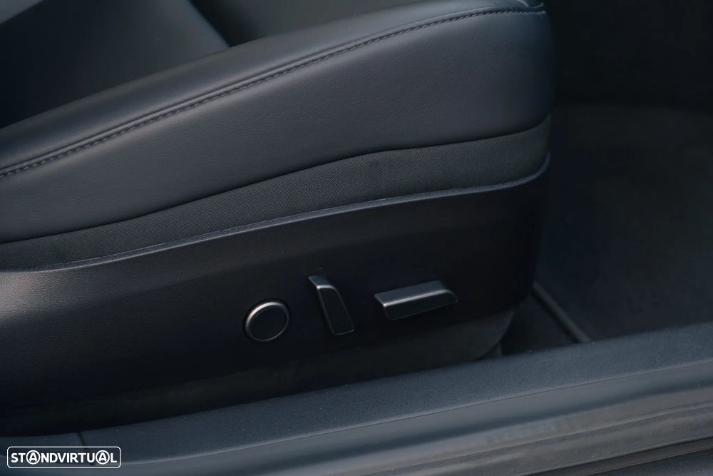Tesla Model 3 Long Range Tração Integral - 37