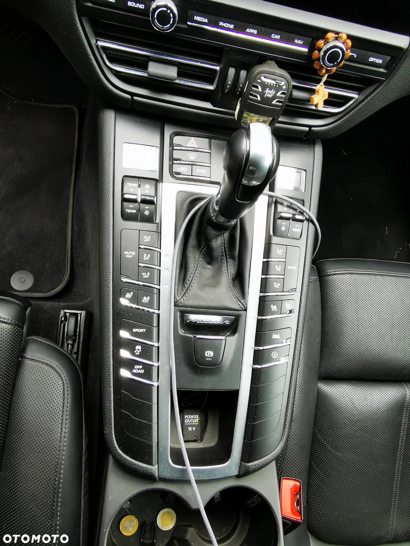 Porsche Macan S - 19