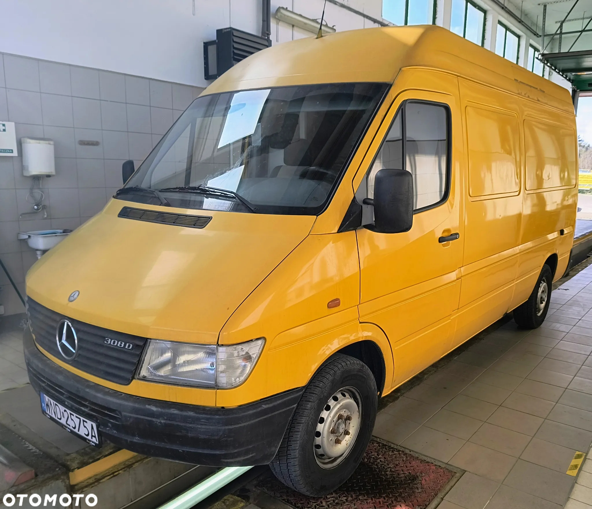 Mercedes-Benz Sprinter - 3