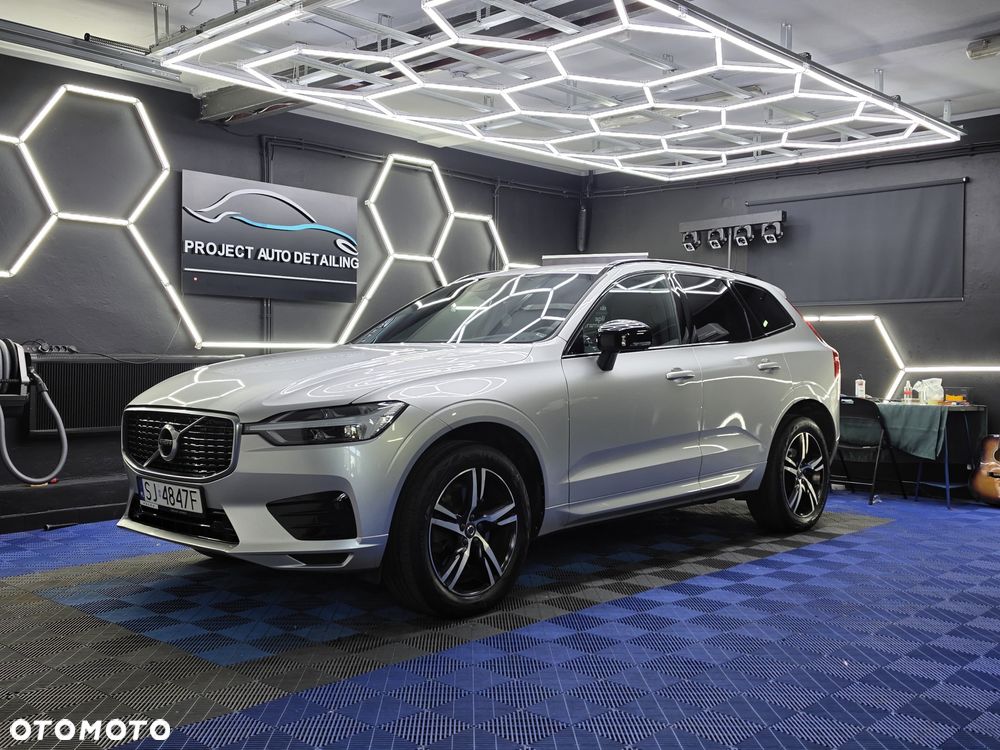 Volvo XC 60 T4 R-Design - 1