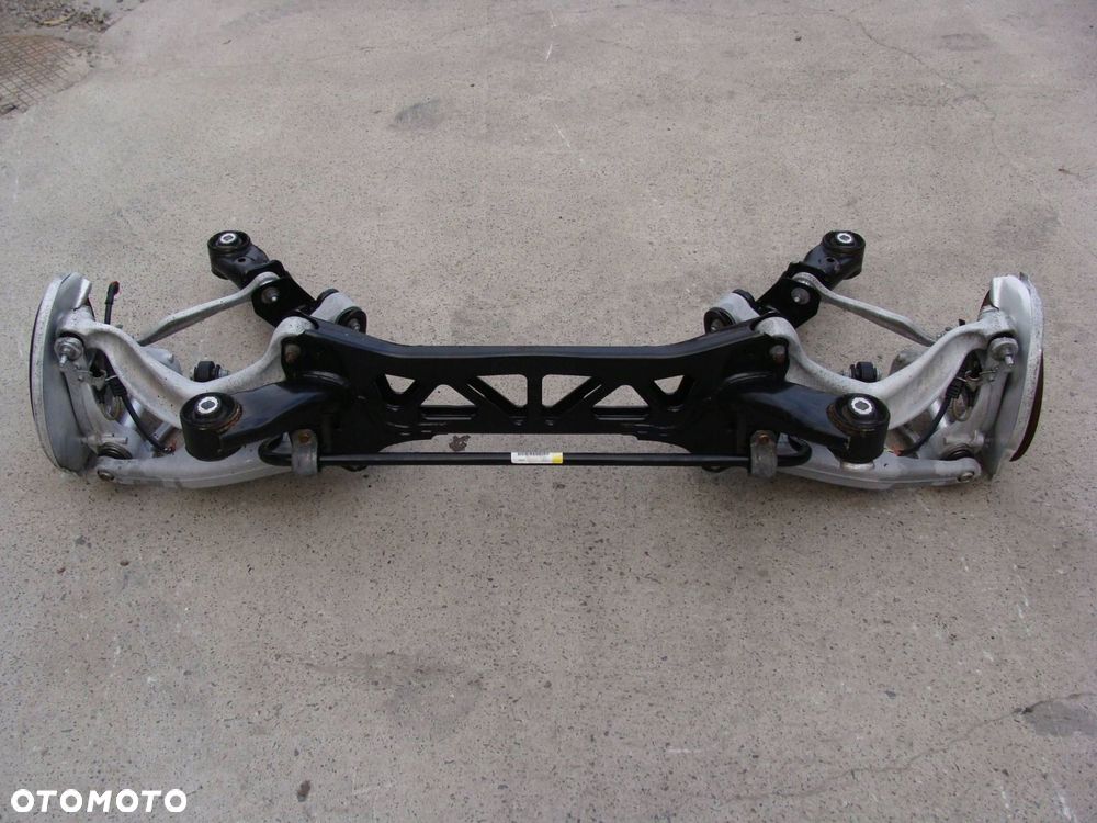 belka oś tylna audi a4 a5 b8 2wd - 2