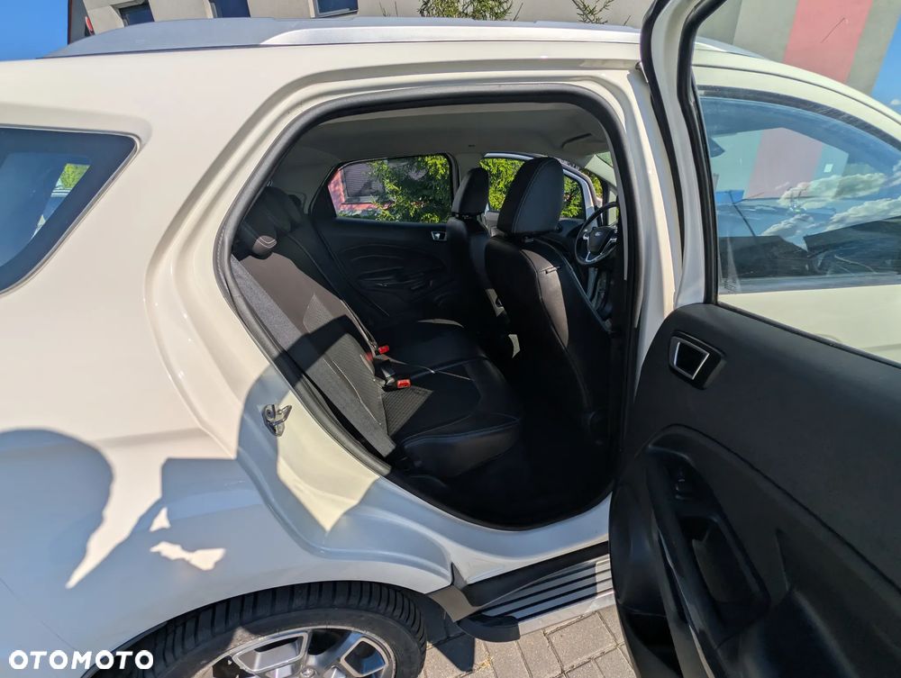 Ford EcoSport 1.0 EcoBoost TITANIUM - 31