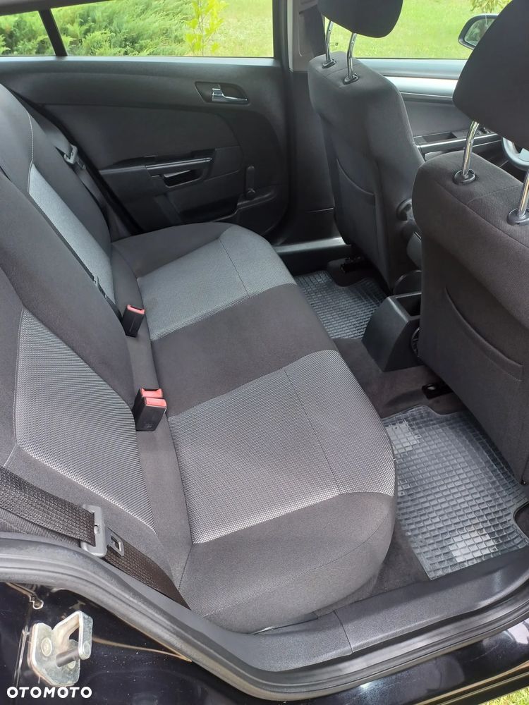 Opel Astra 1.4 Selection - 12