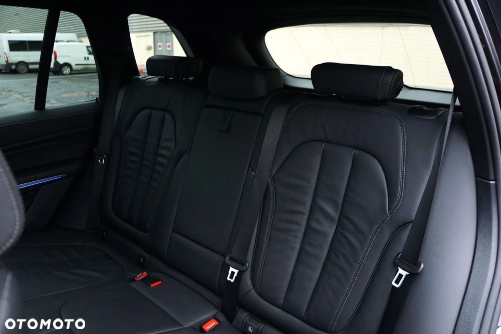 BMW X5 xDrive25d sport - 29