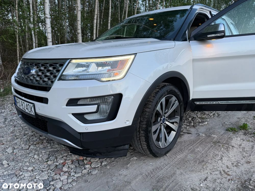 Ford Explorer - 2