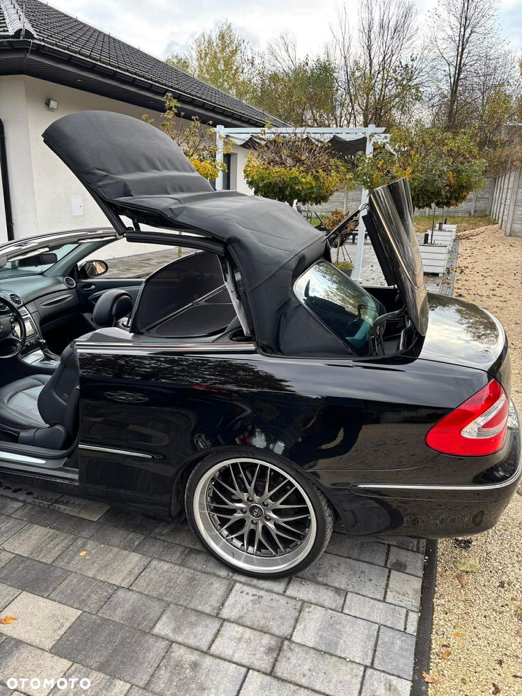 Mercedes-Benz CLK - 7