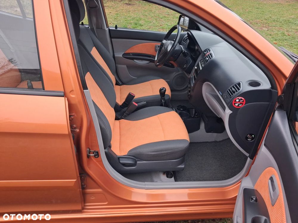 Kia Picanto 1.1 EX - 17