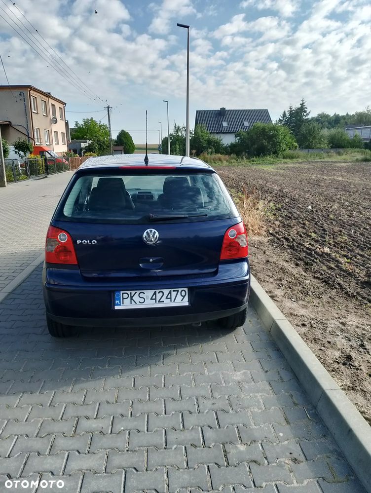 Volkswagen Polo - 4