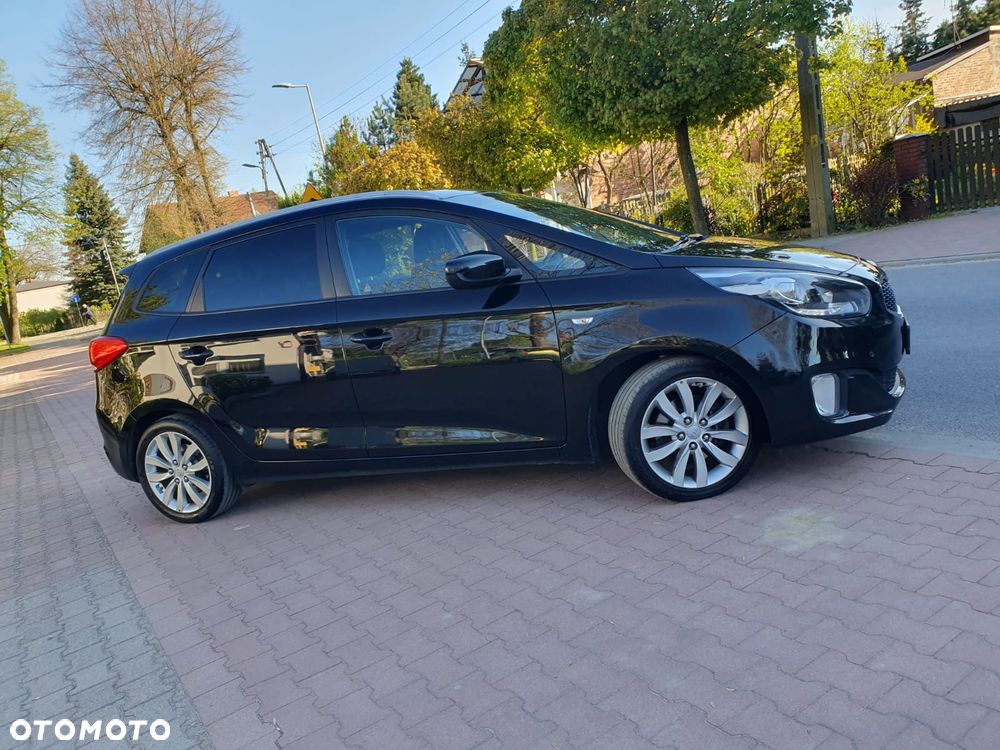 Kia Carens 1.6 GDI Attract - 5