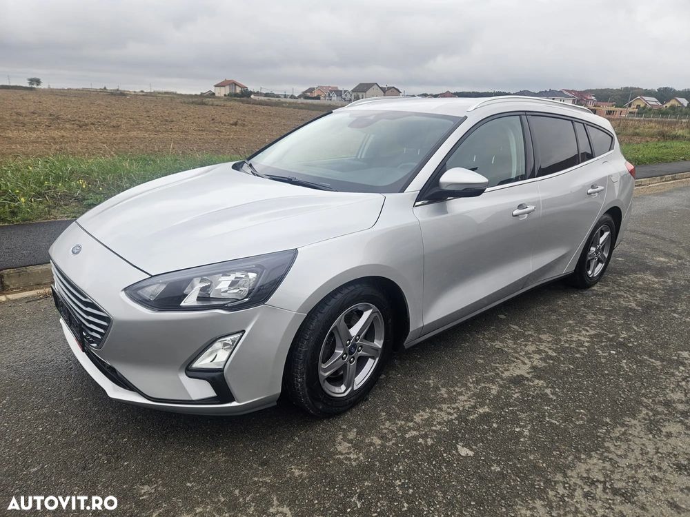Ford Focus - 1