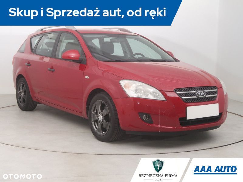 Kia Ceed - 3