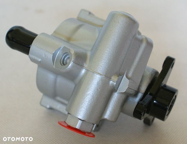 POMPA WSPOMAGANIA NISSAN INTERSTAR 2.2 DCI 2.5 DCI - 6