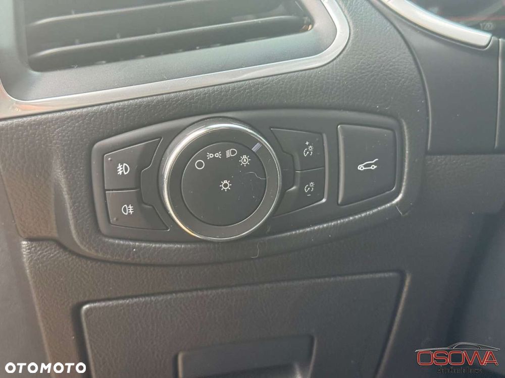 Ford Edge - 13