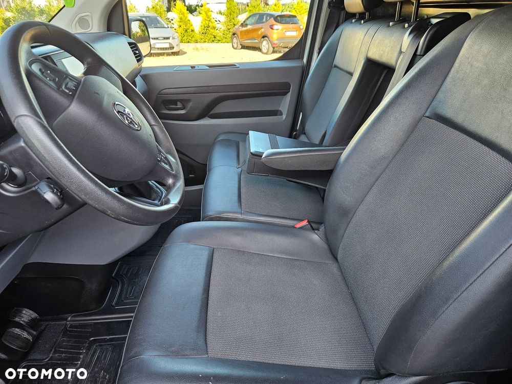 Toyota ProAce Kombi D-4D Medium 2,7t - 11