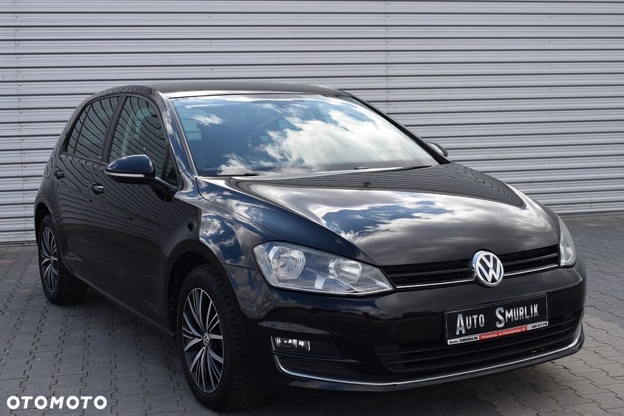 Volkswagen Golf 1.6 TDI BlueMotion Technology Allstar - 24