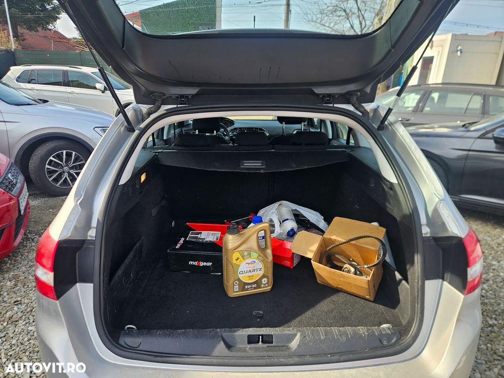 Peugeot 308 HDi FAP 92 Active - 14