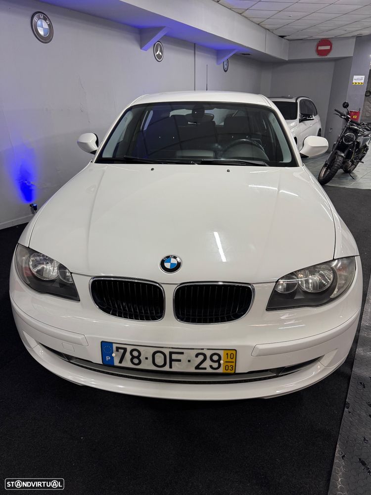 BMW 118 d xDrive Urban Line - 2