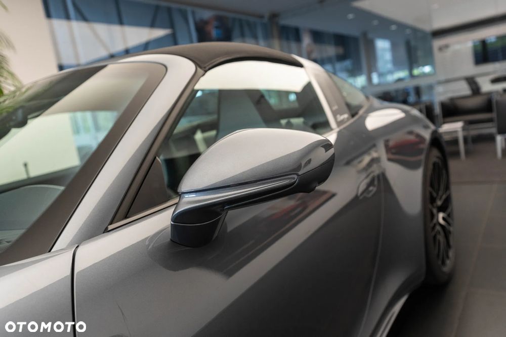 Porsche 911 Targa 4S - 35