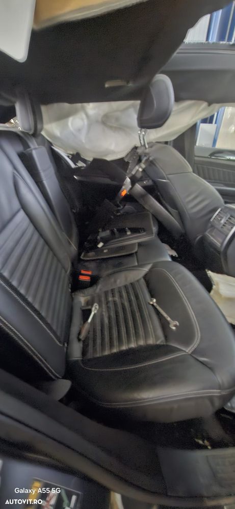 Dezmembrez Mercedes-Benz GLE350 cdi C292 - 4