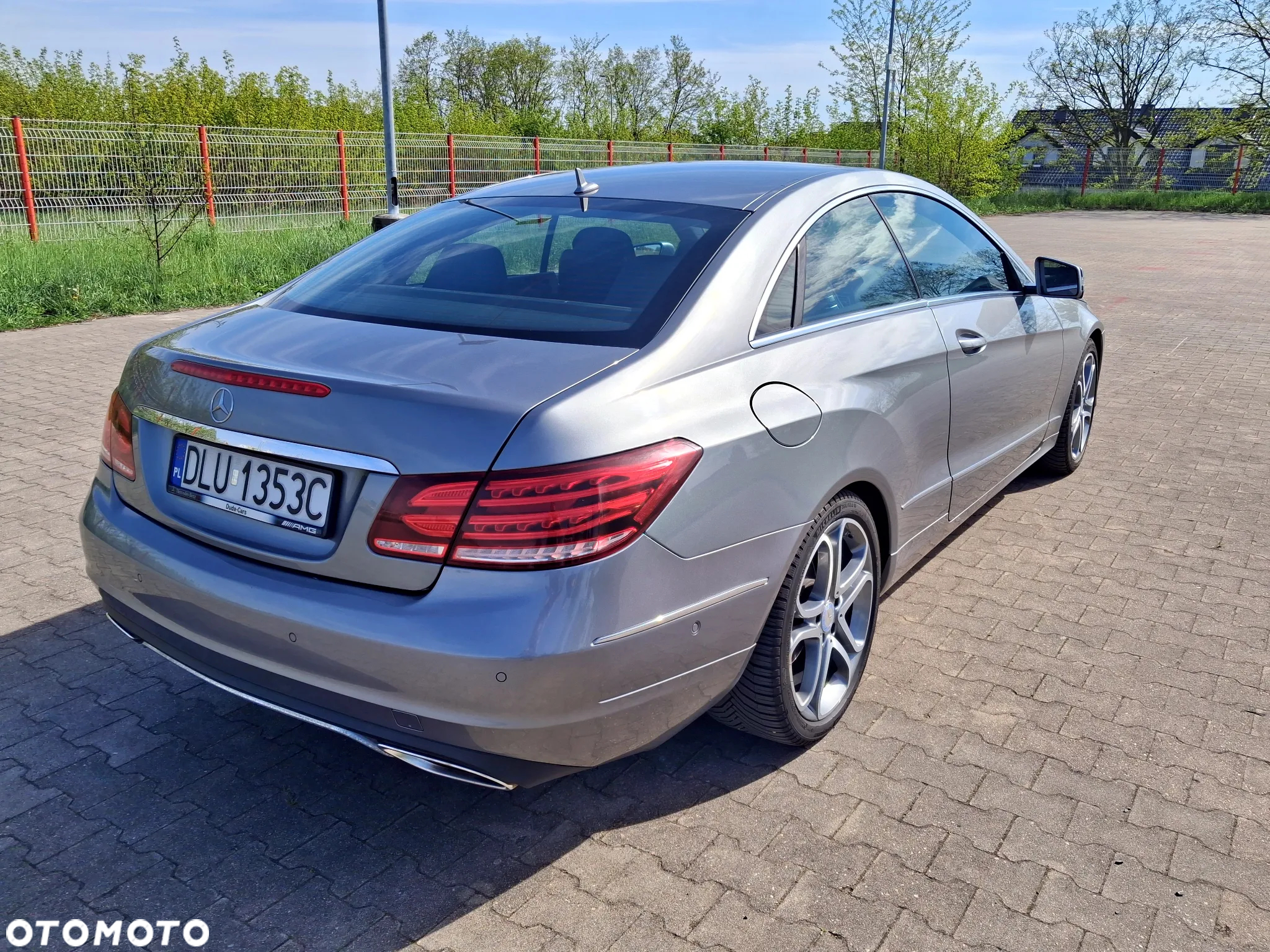 Mercedes-Benz Klasa E 200 Coupe 7G-TRONIC Sport Edition - 4