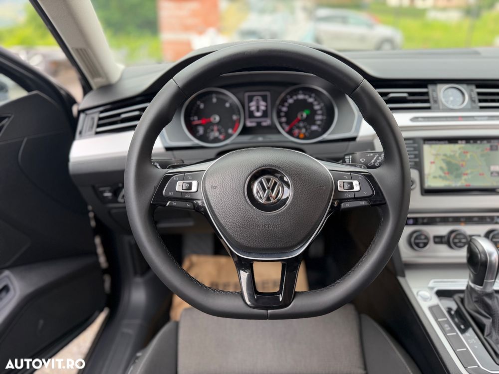 Volkswagen Passat 2.0 TDI SCR DSG BlueMotion Comfortline - 21