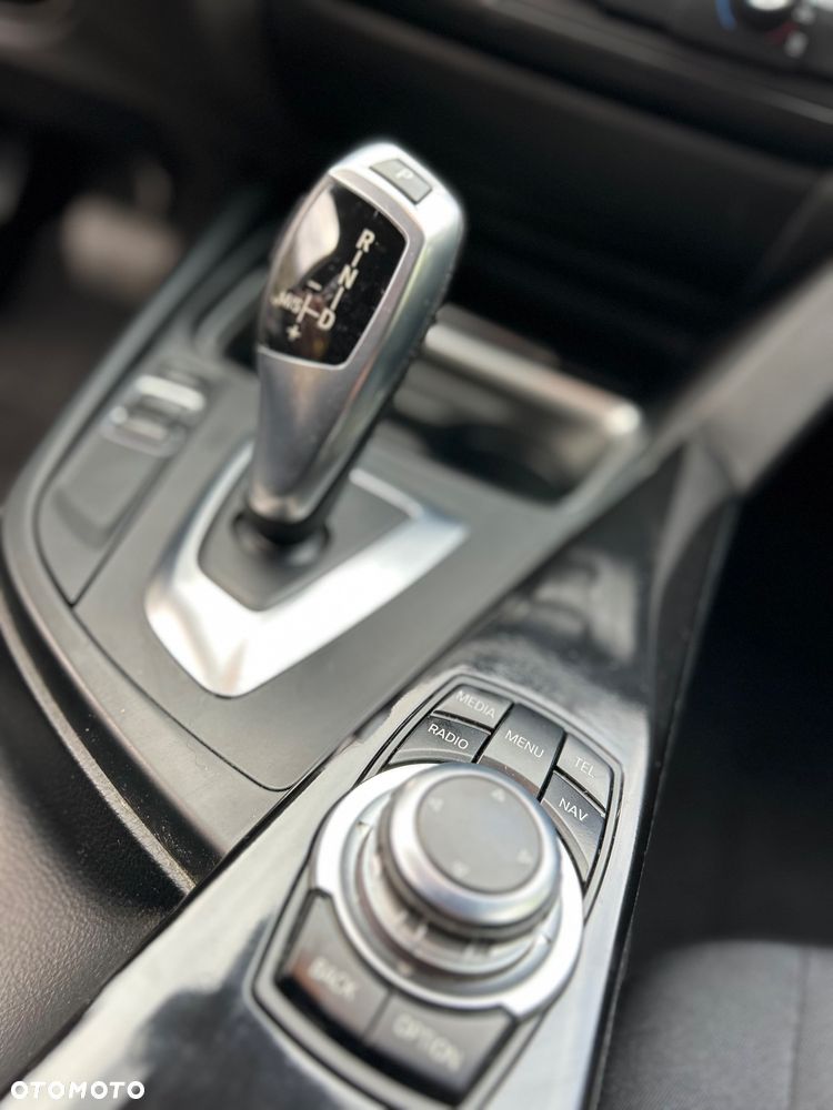 BMW Seria 3 - 15