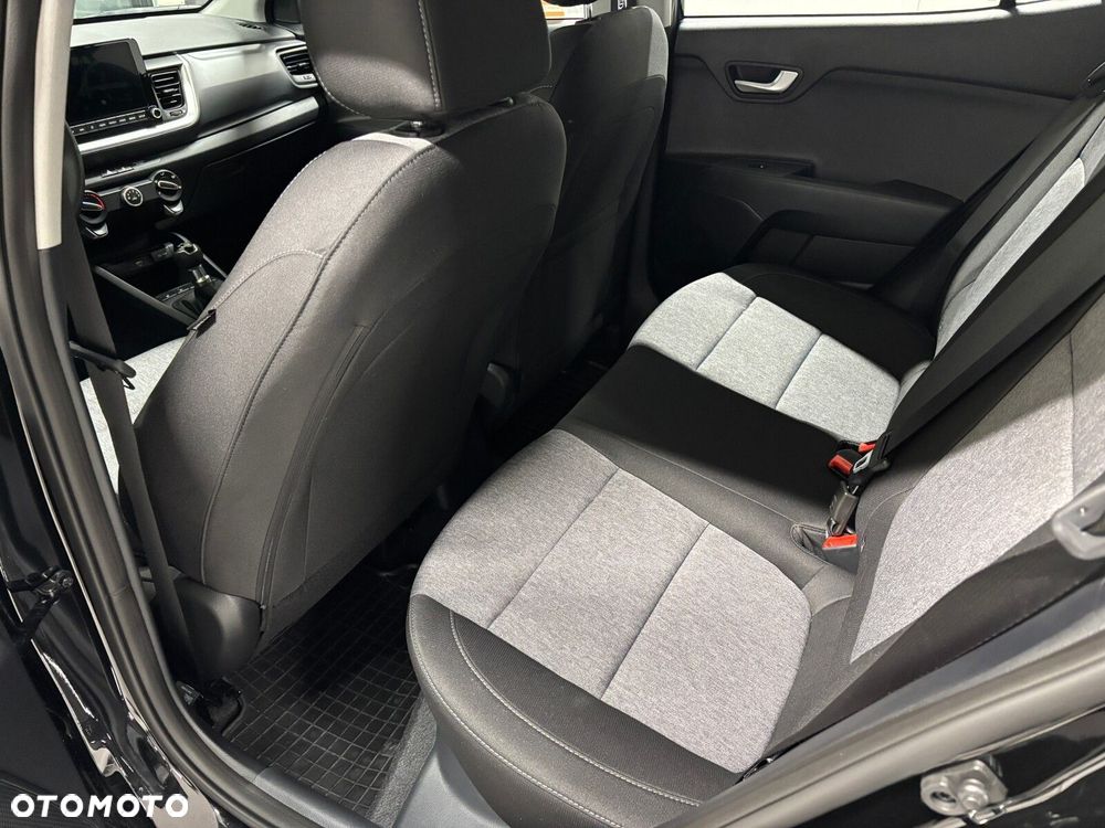Kia Stonic - 14