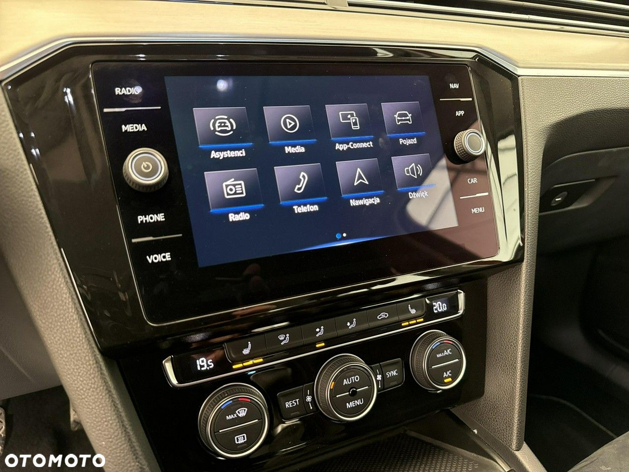 Volkswagen Passat 1.5 TSI EVO Elegance - 25