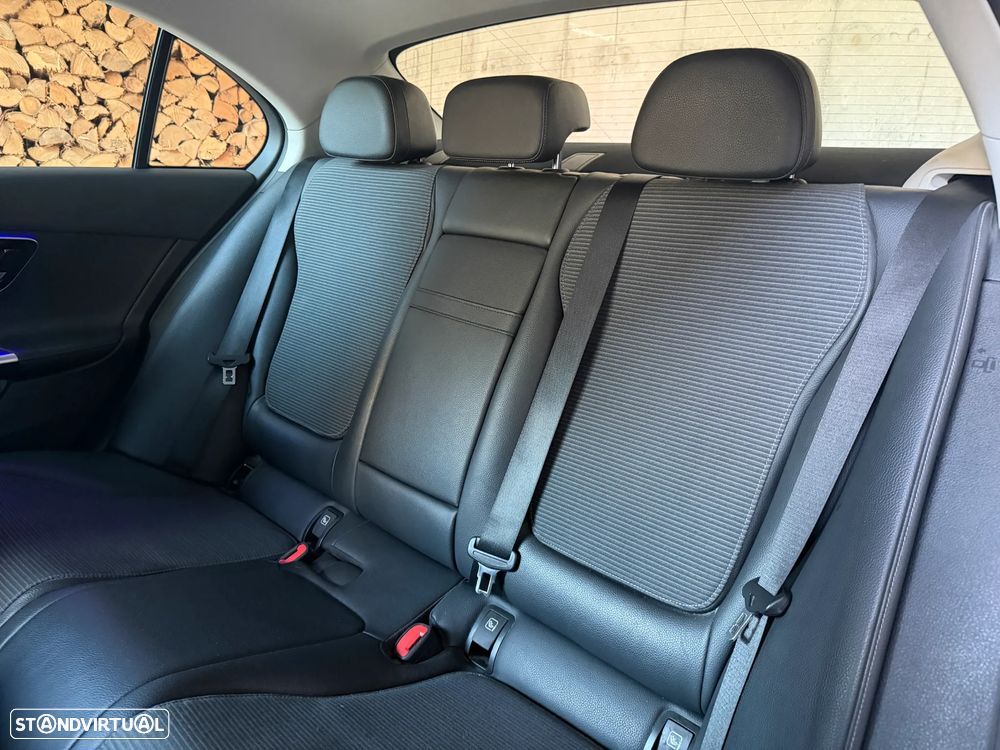 Mercedes-Benz C 220 d AMG Line - 34