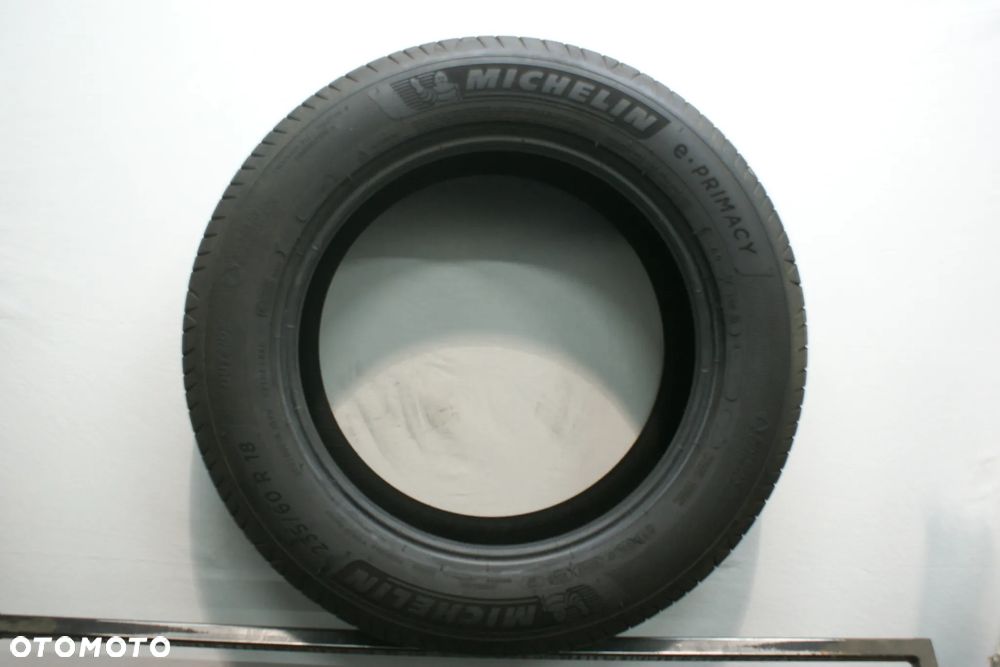 235/60R18 MICHELIN E PRIMACY , 5,9mm 2025r B4077 - 3