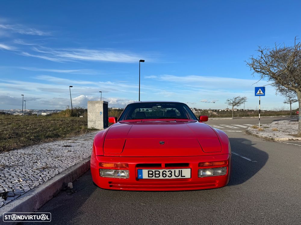 Porsche 944 Turbo S - 3