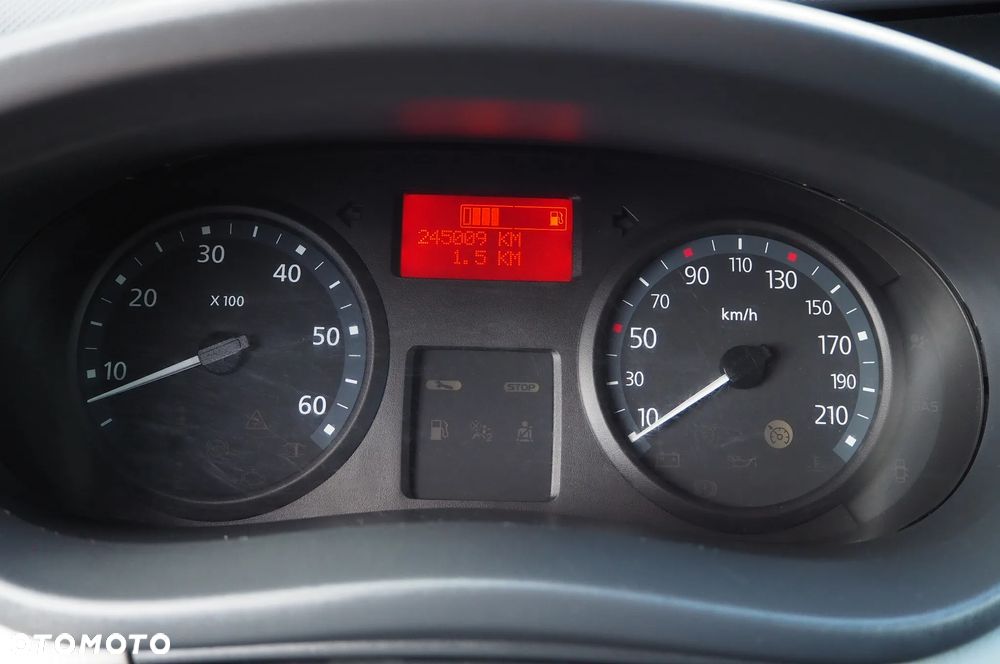 Renault TRAFIC - 28