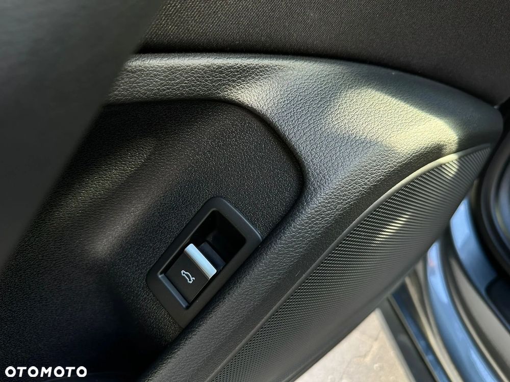 Audi A4 - 9