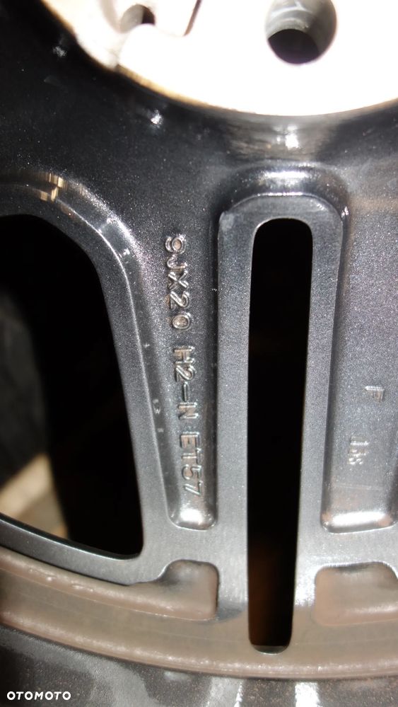 felga 1674013200 - 14