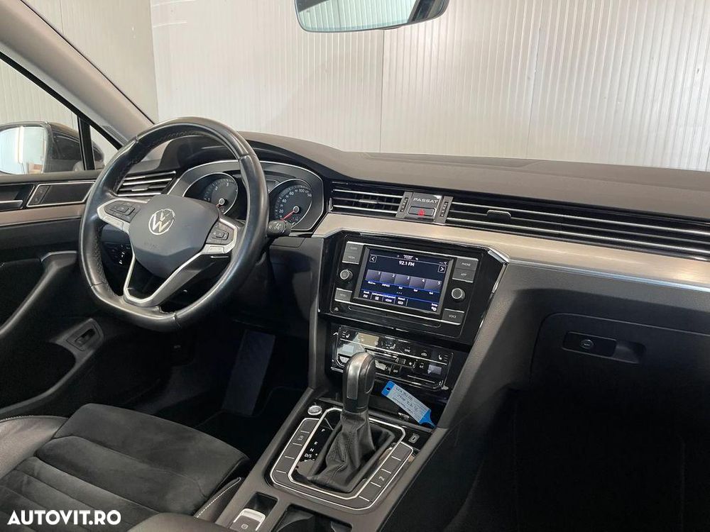 Volkswagen Passat 2.0 TDI DSG Highline - 8