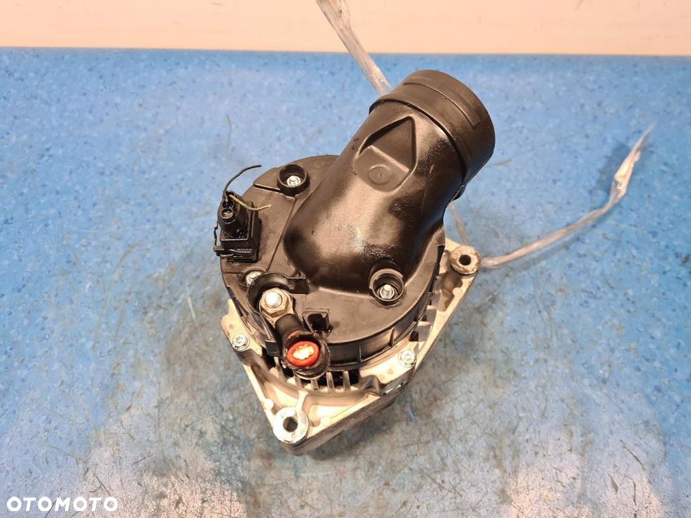 BMW 5 E39 2.5 TDS ALTERNATOR - 9