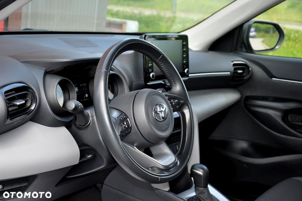 Toyota Yaris Cross Hybrid 1.5 Comfort - 23