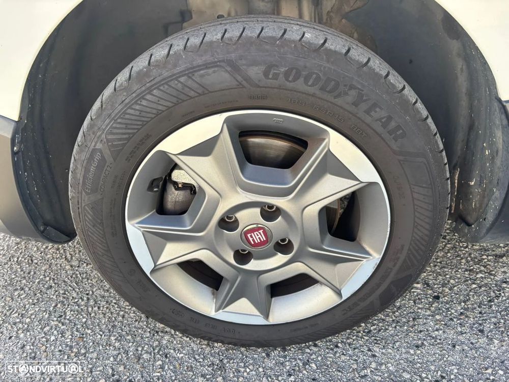Fiat Fiorino 1.3 M-jet Adventure  A/C IVA DEDUTIVEL - 34