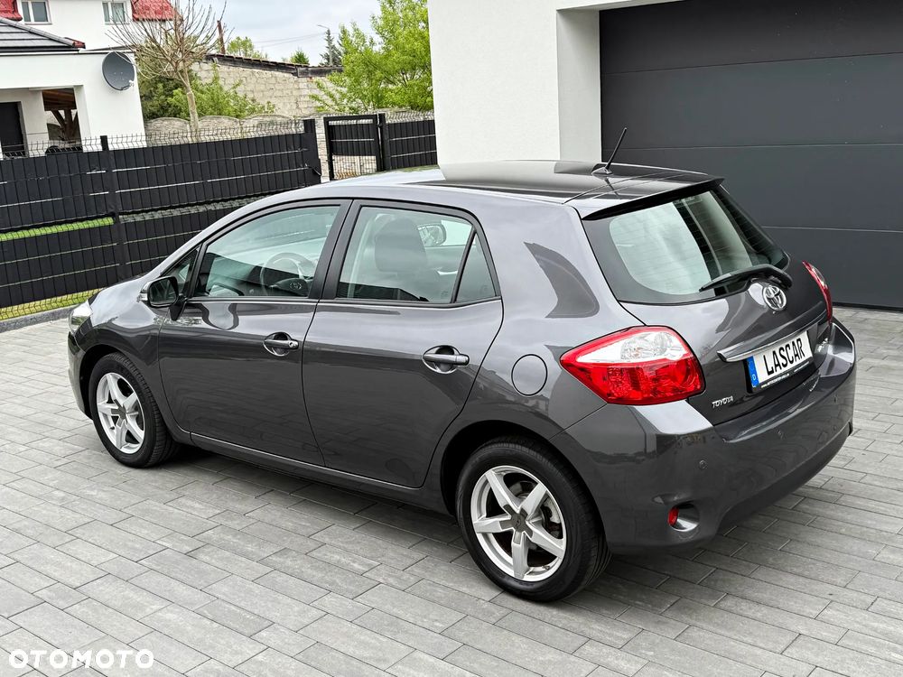 Toyota Auris 1.6 Life - 17