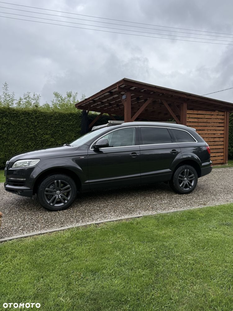 Audi Q7 - 3