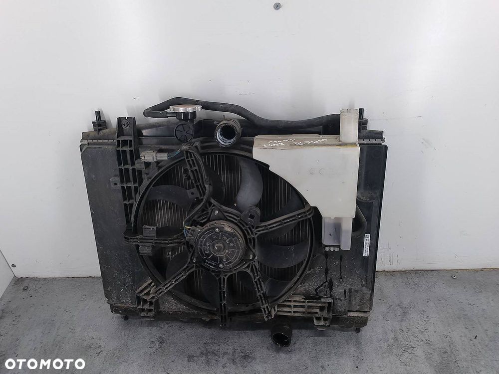 CHŁODNICA WODY Z WENTYLATOREM NISSAN CUBE III 1.6 16V - 7