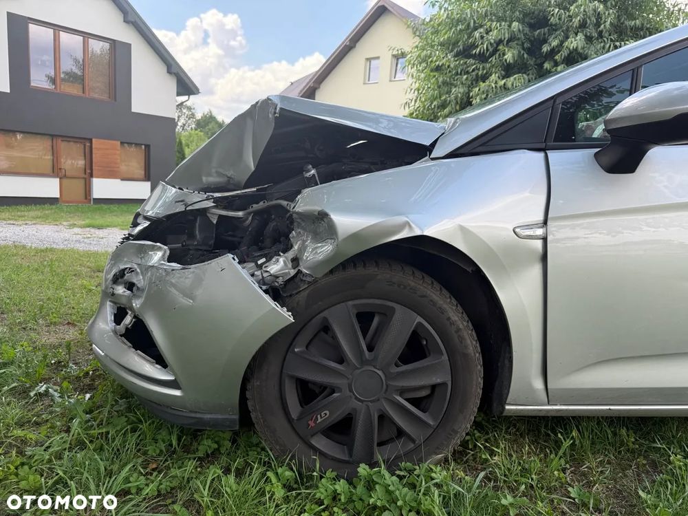 Opel Astra 1.4 Enjoy - 19