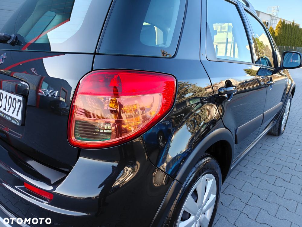 Suzuki SX4 1.6 VVT 4x2 Limited - 17